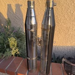 Pair Of Chrome Harley Davidson Motorcycle Exhaust 