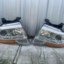 2015,2017 FORD EXPEDITION HEADLIGHTS