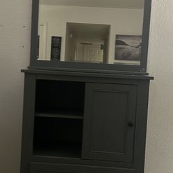 Dresser, solid wood $100