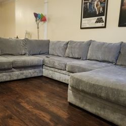Comfortable Sectional Sofa