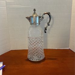 Vtg Crystal Carafe Water Pitcher Wine Decanter Silverplate Diamond Pattern Italy 13“ X 5“ Chip On Rim Of Glass Below Silver Top L4