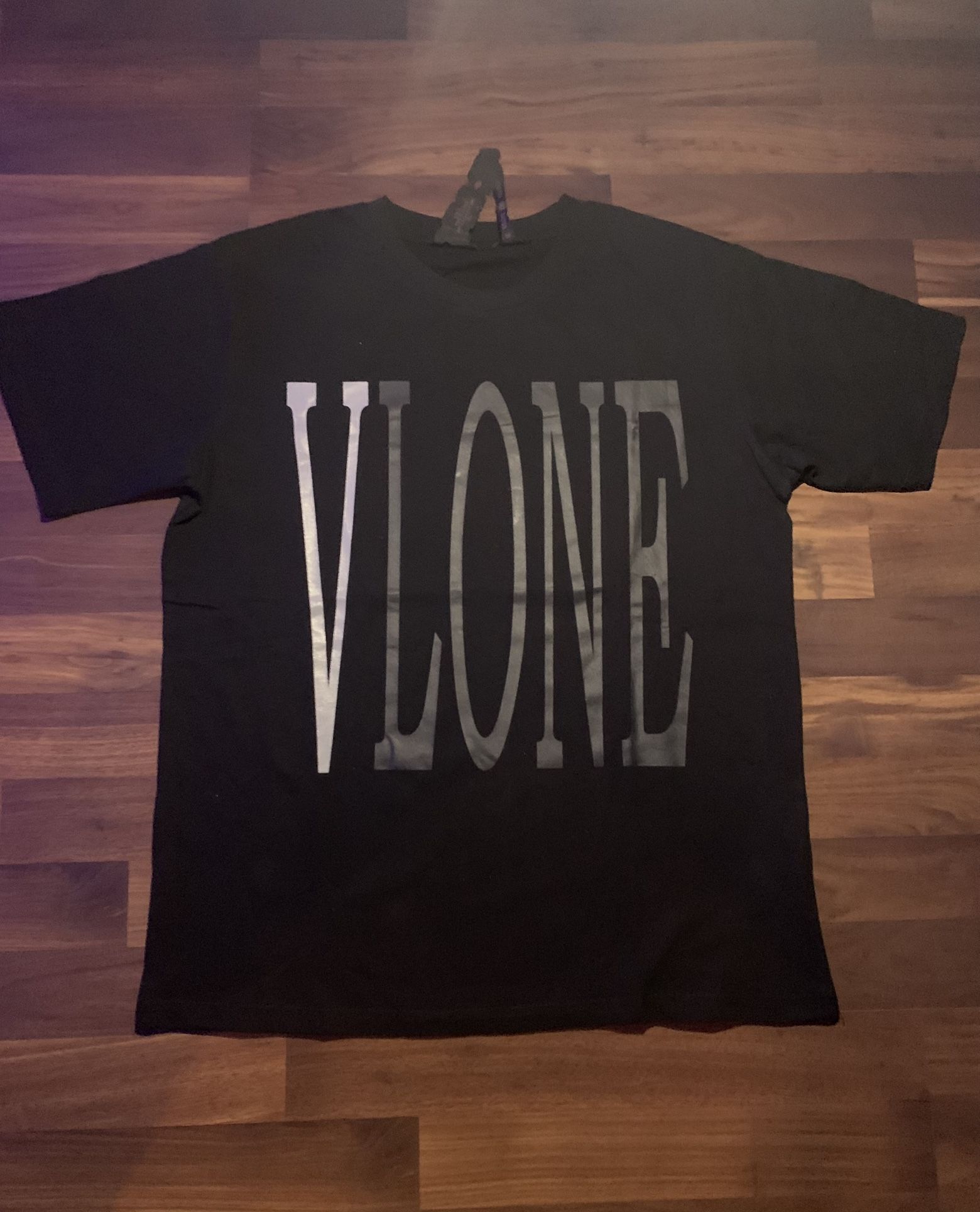 Vlone Large Black Reflective T-shirt / Never Worn