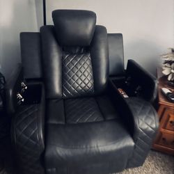 Reclining Couch Loveseat And Recliner