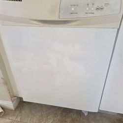 Amana Dishwasher 