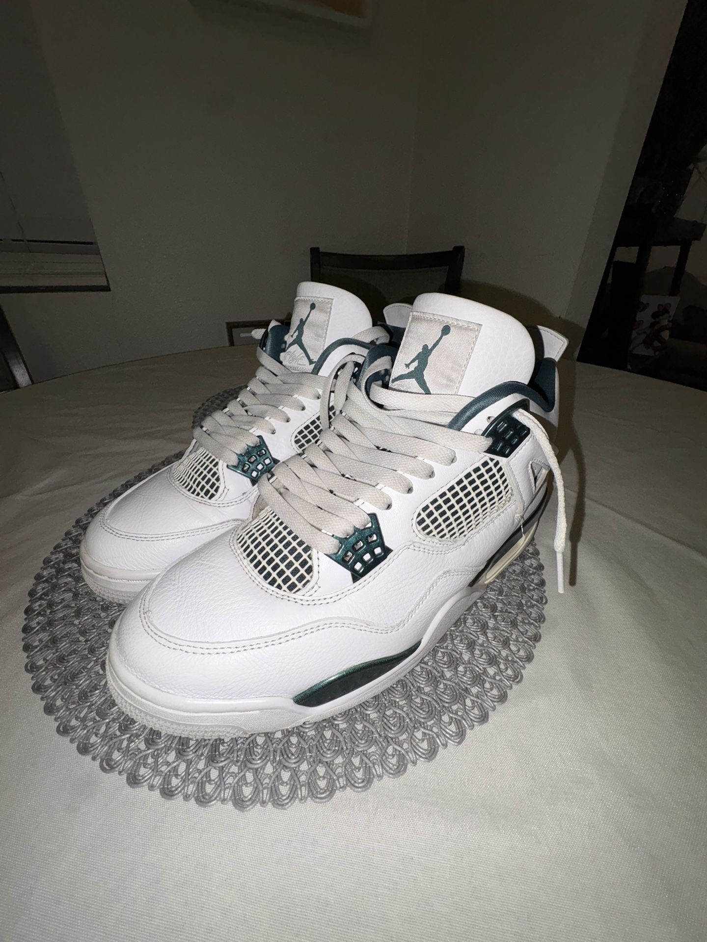 Used Jordan 4 Retro Oxidized Green Size 10
