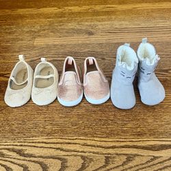 Old Navy Baby Girl 3 pair Shoes and boots lot 12-18 months 