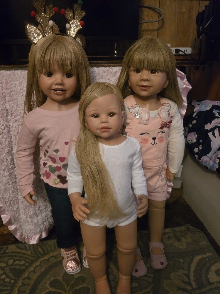 Poseable Lifelike Toddlers!!