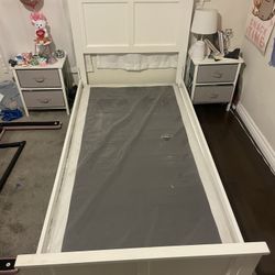 White Bed Frame with Mattress – Great Condition