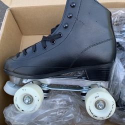 Roller skates 