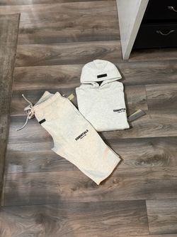 Fear of God Essentials Hoodie and Sweatpants Set Size Small and Medium