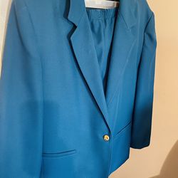 Spring Special ❤️💎🙌Womens Business Suit 😍 Jacket with matching Skirt size 16