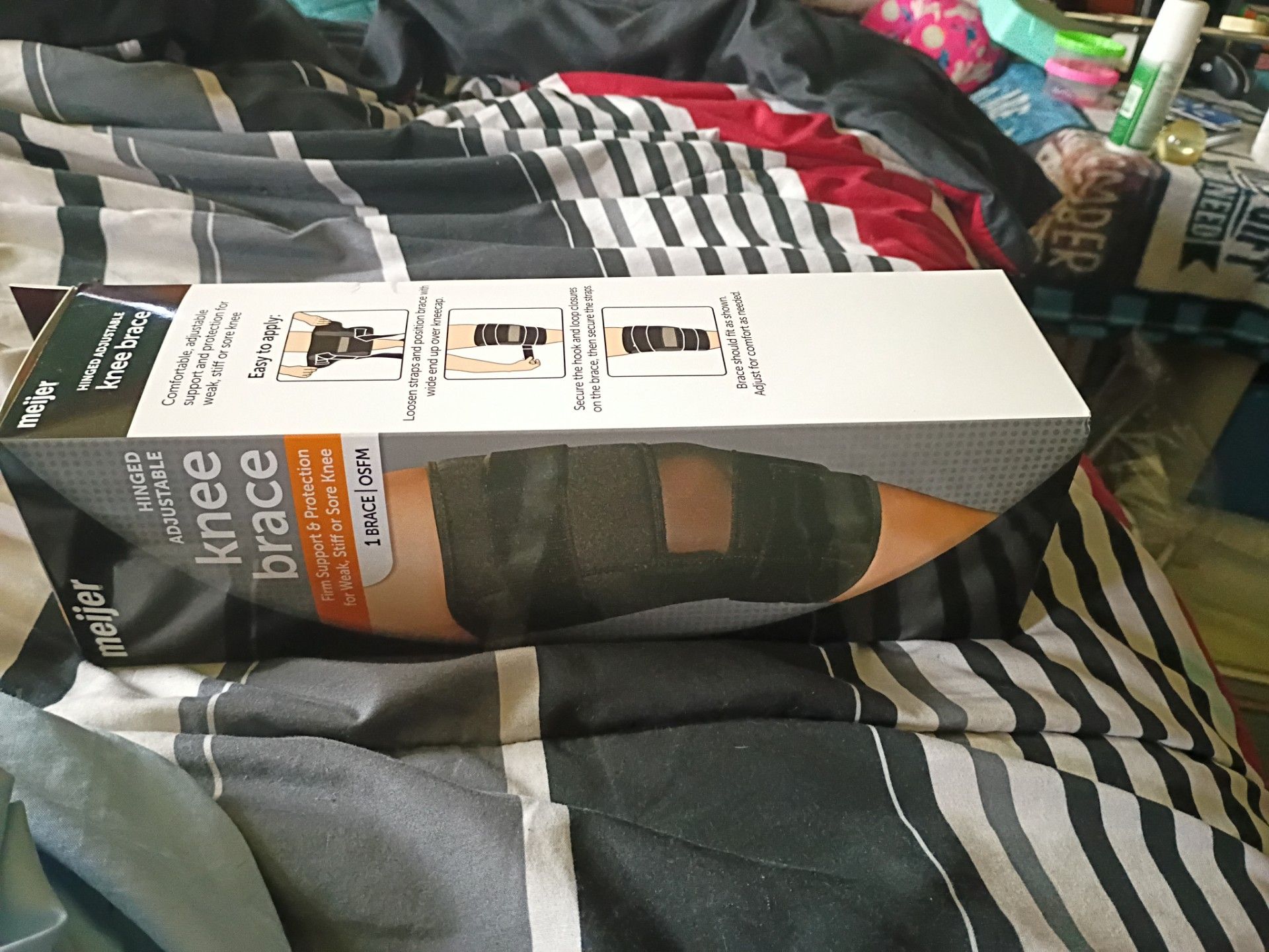Knee brace never used