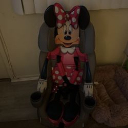 Minnie Mouse Car Seat