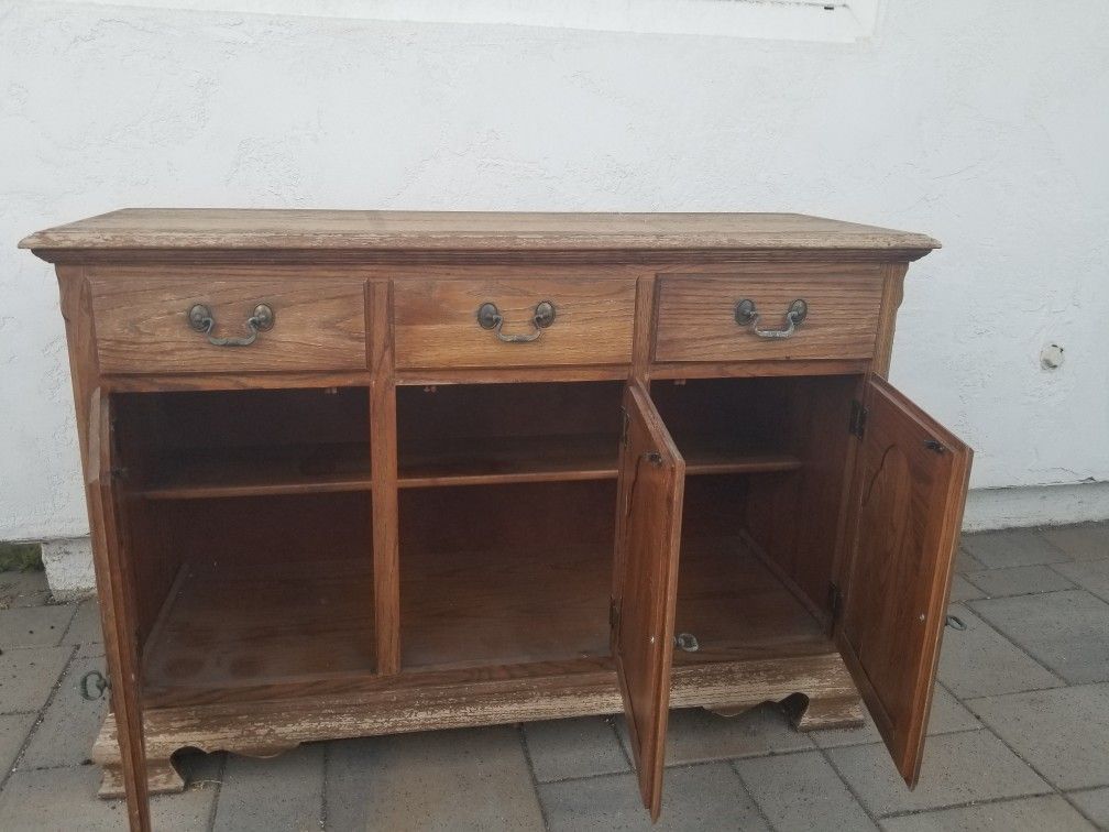 Buffett Cabinet Storage Drawer