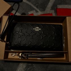 Coach wallet 