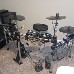Alesis Command Mesh Electronic Drum Set with Extras, Entire Setup