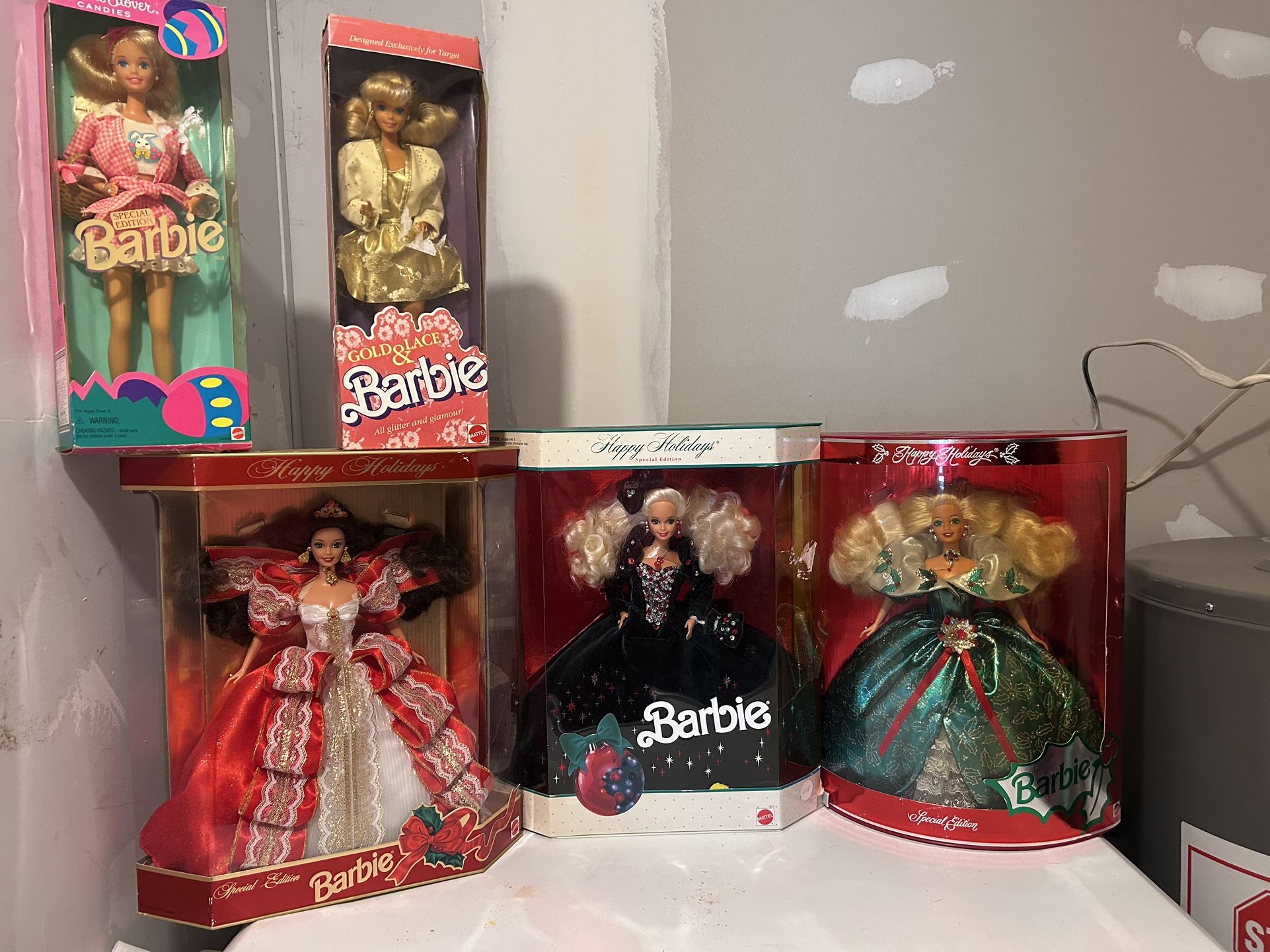 Vintage holiday Barbie’s. Special Editions!