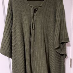 AVENUE OLIVE GREEN KNIT PONCHO