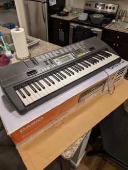 Casio Electric Keyboard