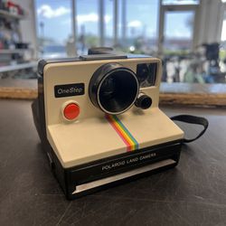 Polaroid SX-70 OneStep White Rainbow Stripe Land Camera Vintage Original