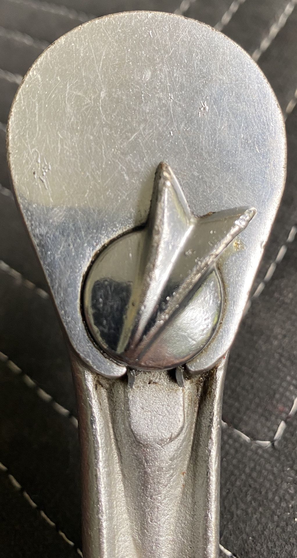 Vintage Craftsman Flying =V= Series Oil Port 1/2” Drive Ratchet Very Good Condition, approximately 10.25” long
