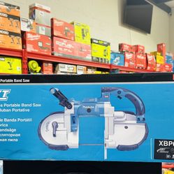 Makita 18V LXT Lithium-Ion Cordless Portable Band Saw (Tool Only)