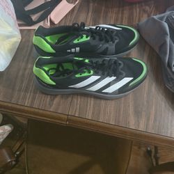 Mens Size 10.5 Adidas Tennis Shoes