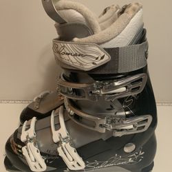 Solomon Ski Boots Size 27