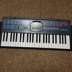 Casio CTK-330 Keyboard 
