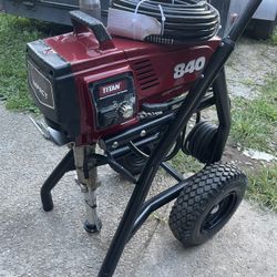 Titan 840  Paint Sprayer 