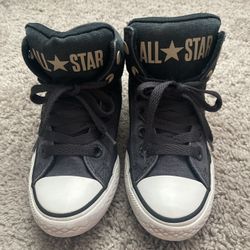 Converse All Star Chuck Taylor High Top Sneakers Kids Size 1 US In Good Condition Normal Wear 