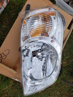 Mazda Tribute 2005-2006 Passenger headlight