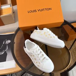 Louis Vuitton im Out