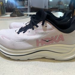 Pink Clifton Hoka Women’s Size 10W