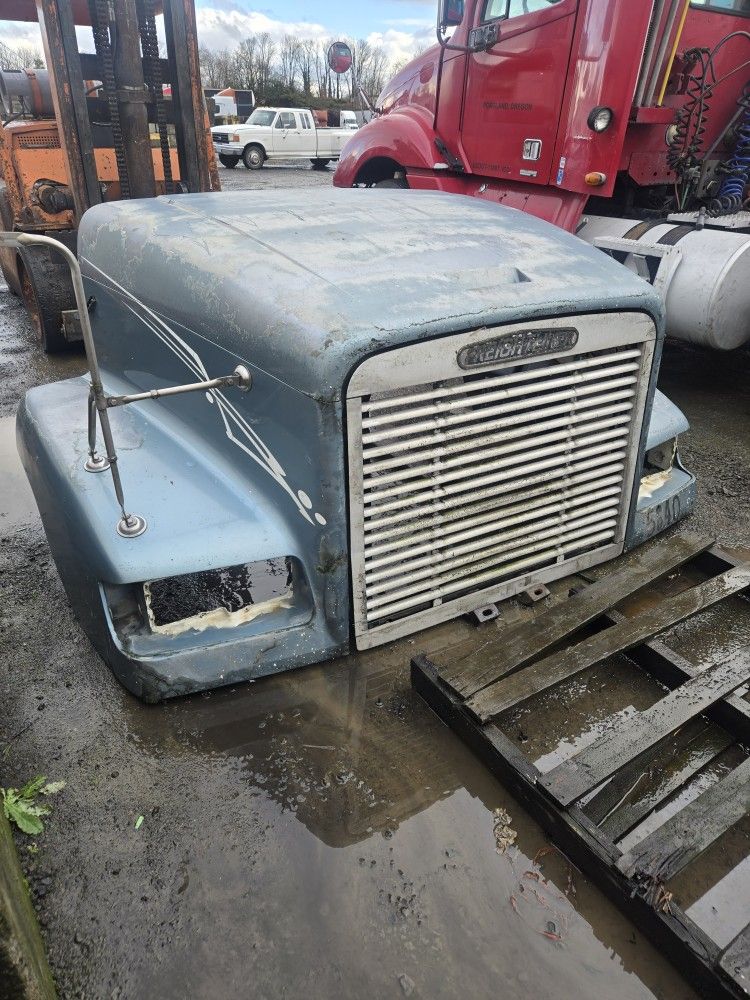 Freightliner Hood