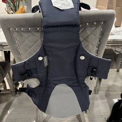 Infantino Baby carrier