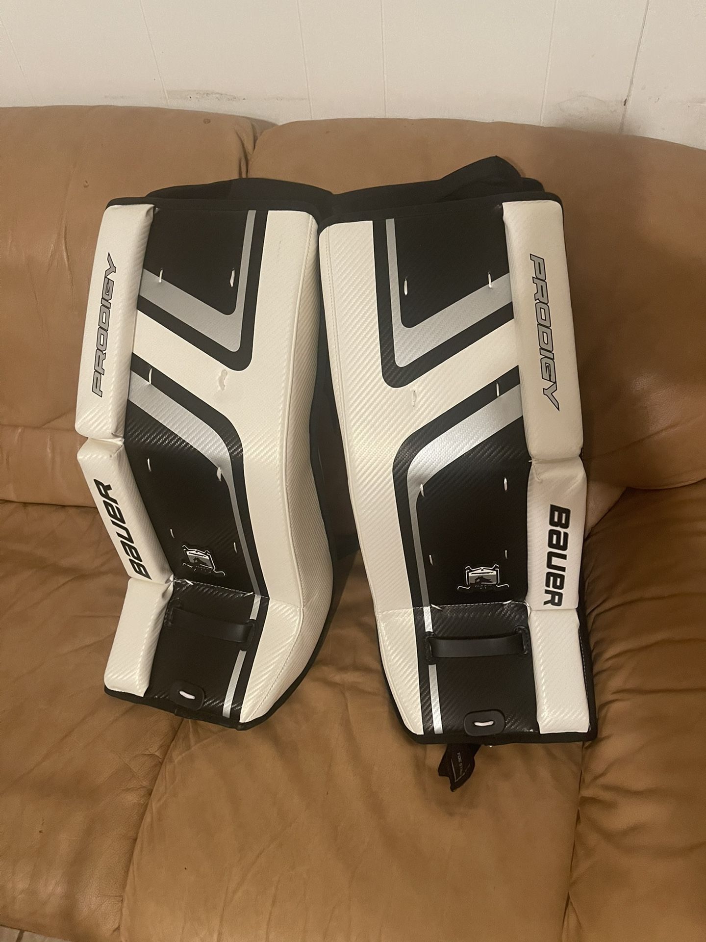 Bauer Prodigy Goalie Leg Pads 