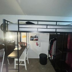 Loft Twin Bed With Desk And Closet Area