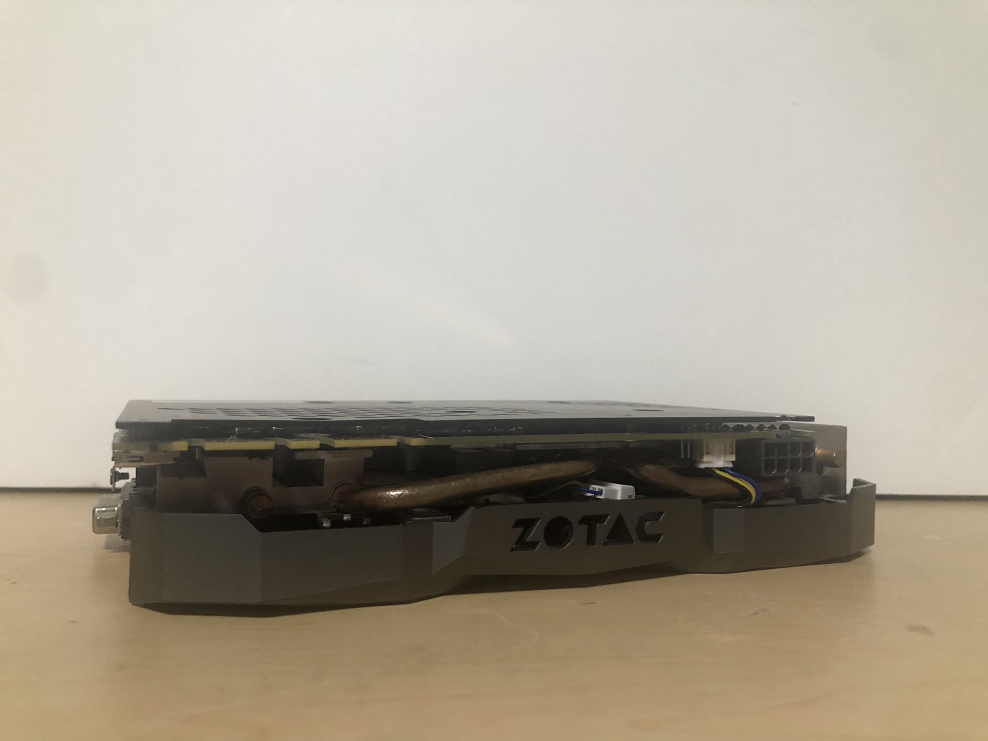 Zotac GTX 1070 Ti Mini - Parts