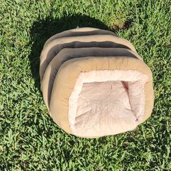 Pet Sleep Zone Cuddle Cave Pet Bed Cats Small Dogs Sage 22x17 Durable Washable