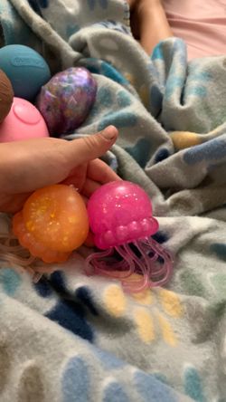 jellyfish squishy