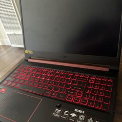 ( Gaming Nitro 5 Laptop) Or Want  500 or OBO 