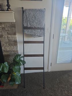 Blanket ladder