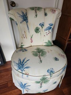 Side chair