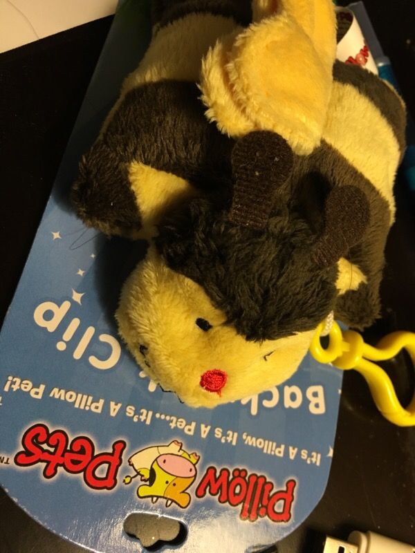 Bumblebee pillow pet keychain