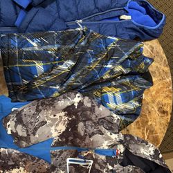 Boys Warm Winter Coats / Size (2)8  & 10/12 .  Priced individually. 
