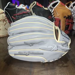Baseball Glove 