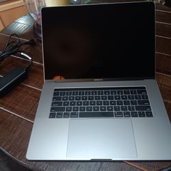 15inch Macbook Pro(16gb Ram)