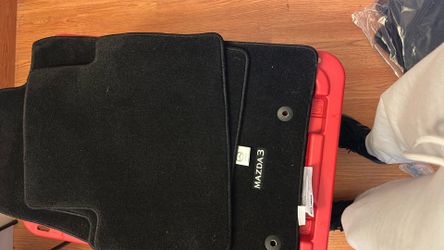 Mazda 3 Car Mats Set