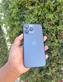Apple iPhone 15 Pro Max Unlocked
